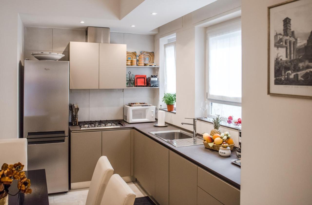 Casa 3 Santi, Your Contemporary Home In Rzym Zewnętrze zdjęcie